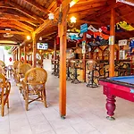 泰凡阿帕酒店 公寓式酒店 厄吕代尼兹