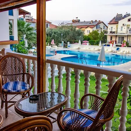 Tayfun شقة فندقية 4*