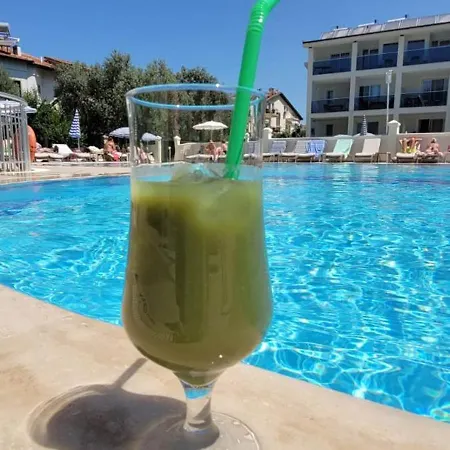 Tayfun Oludeniz