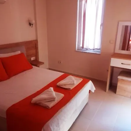 Tayfun Apartmanhotel 4*