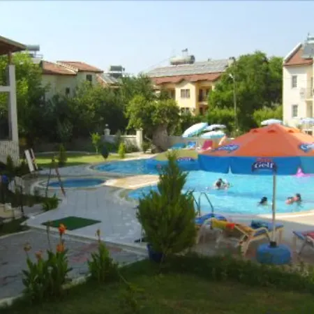 Tayfun Hotel apartamentowy Ölüdeniz