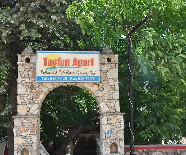 Hotel apartamentowy Tayfun