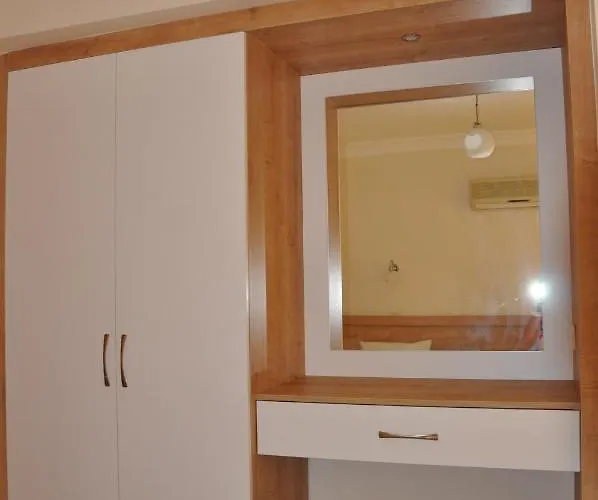 Hotel apartamentowy Tayfun